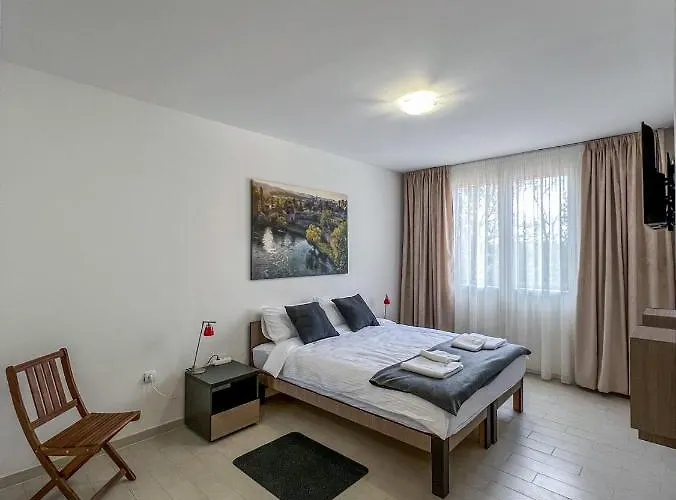 Happy Hill Aparthotel Banja Luka